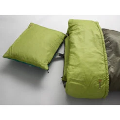Caribee Cloud +5 Cel. Sleeping Bag + Pillow -OZtrail Shop Caribee Cloud 5 Cel. Sleeping Bag Pillow 2 79139.1319896694.1280.1280
